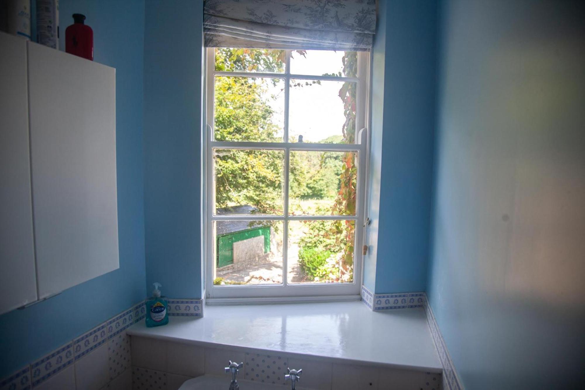 Clemenstone House B&B Cowbridge Extérieur photo